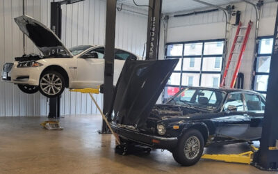 Dealership or Independent Shop: Making the Right Choice for Your Land Rover & Jaguar Repairs